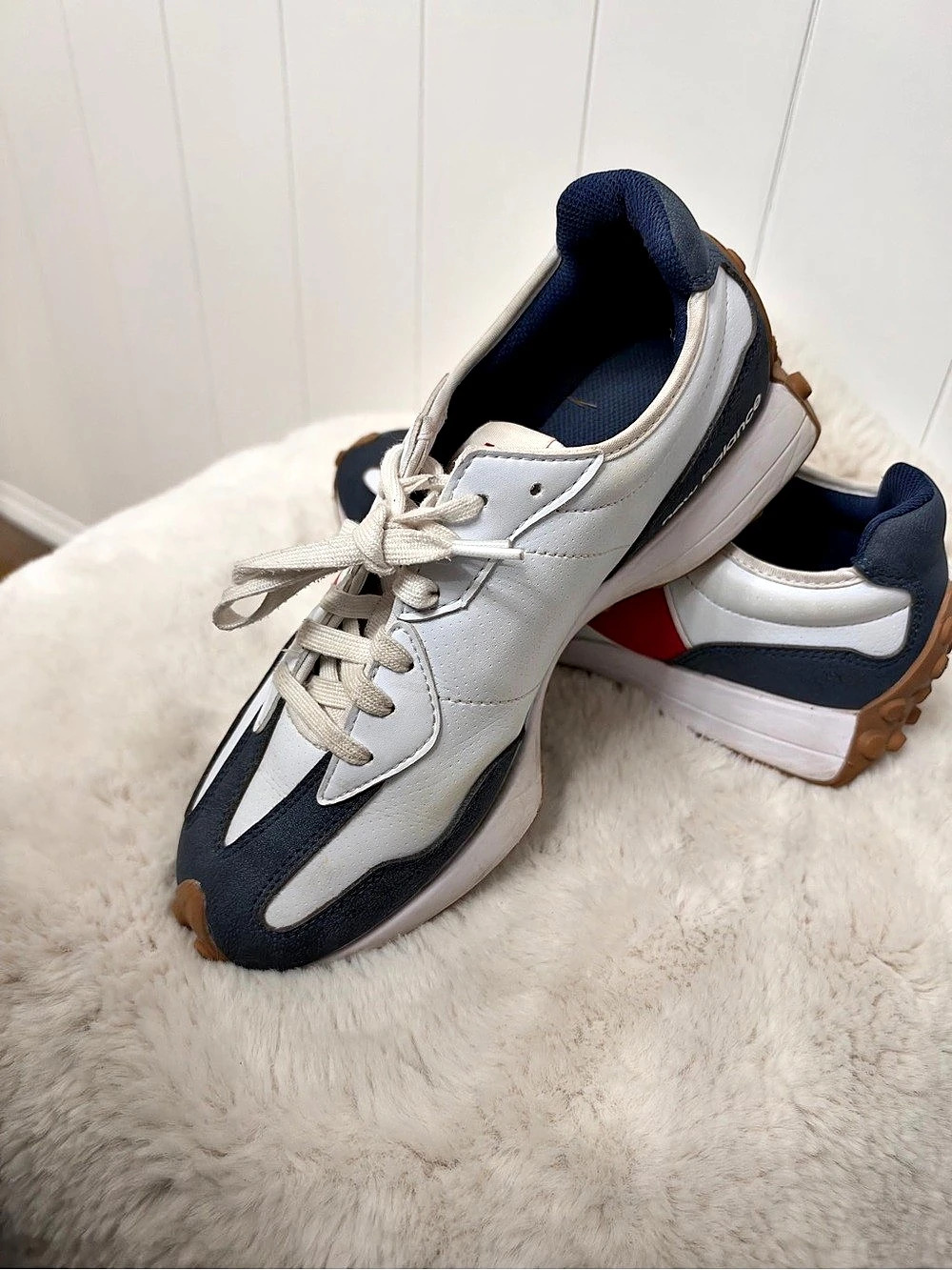 New Balance 327 Women's Sneakers White Blue US 9.5